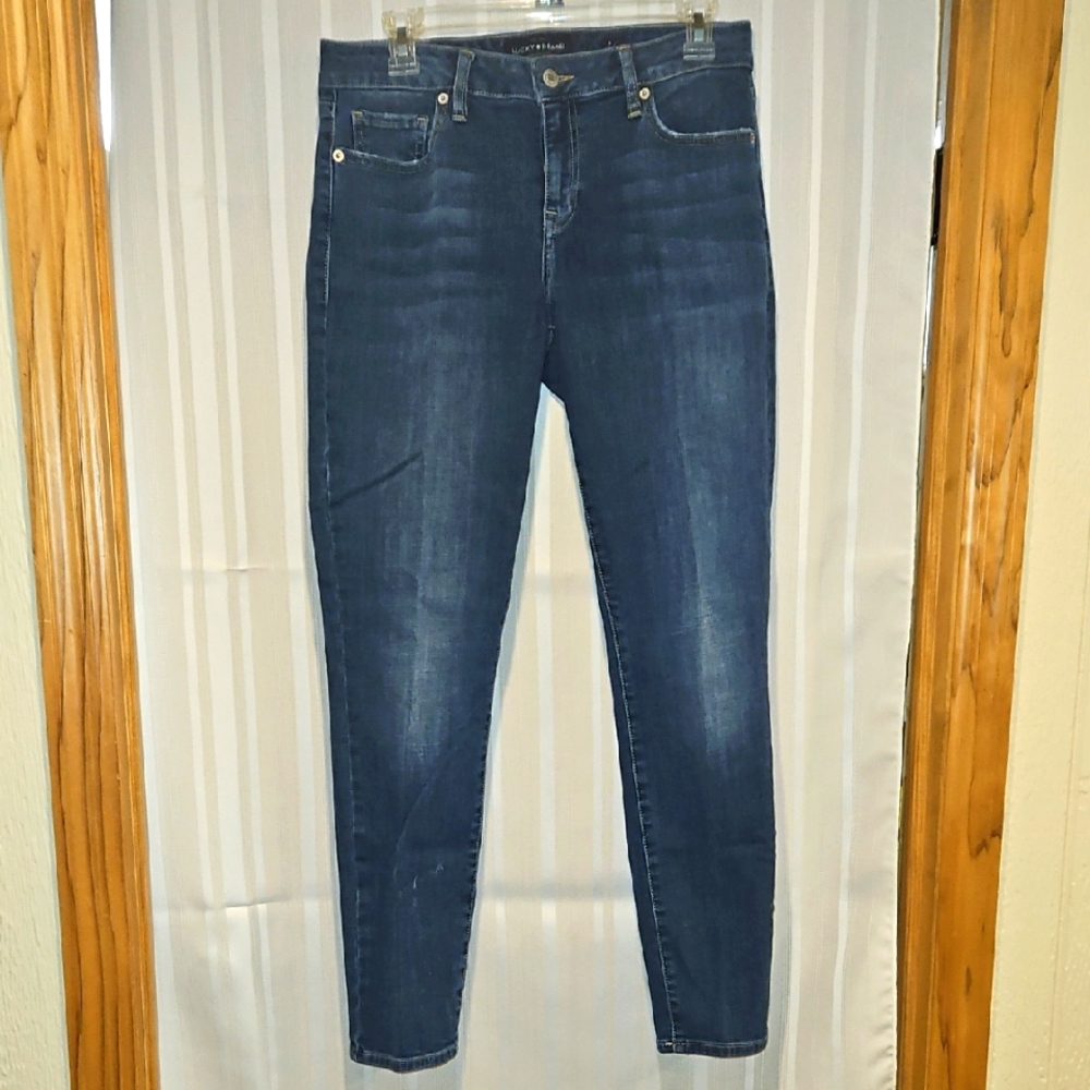 Lucky Brand Lolita Skinny Jeans~Light Wash